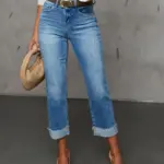 2a70bd54-4567-478e-922c-025c67a00bee.webp Comfort-Boosting Cuffed Capri Jeans with Slight Stretch - Blue