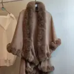 Thickened Knitted Cape With Furry Collar For FallWinter