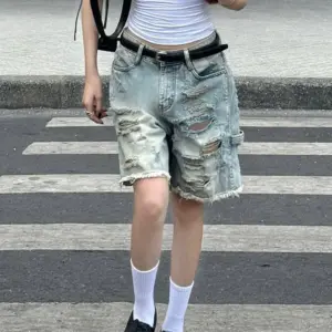 Casual Slim-fit Capri Denim Shorts