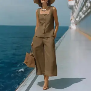 Classic Cotton-linen Square-neck Top And Capri Pants Set