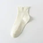 Womens Cute Pleated Ankle Socks Lightweight Cotton Socks