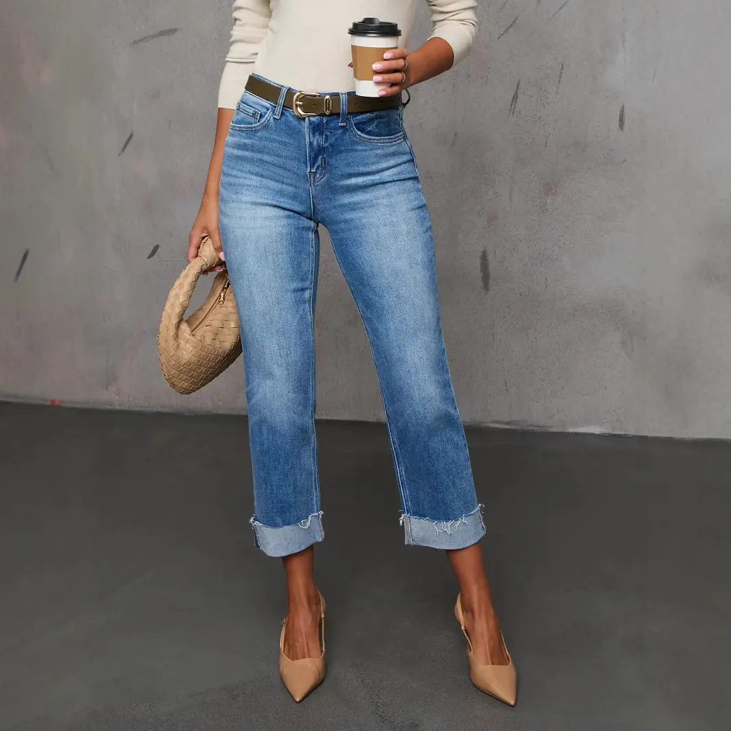 Comfort-Boosting Cuffed Capri Jeans with Slight Stretch - Blue Comfort-Boosting Cuffed Capri Jeans with Slight Stretch - Blue