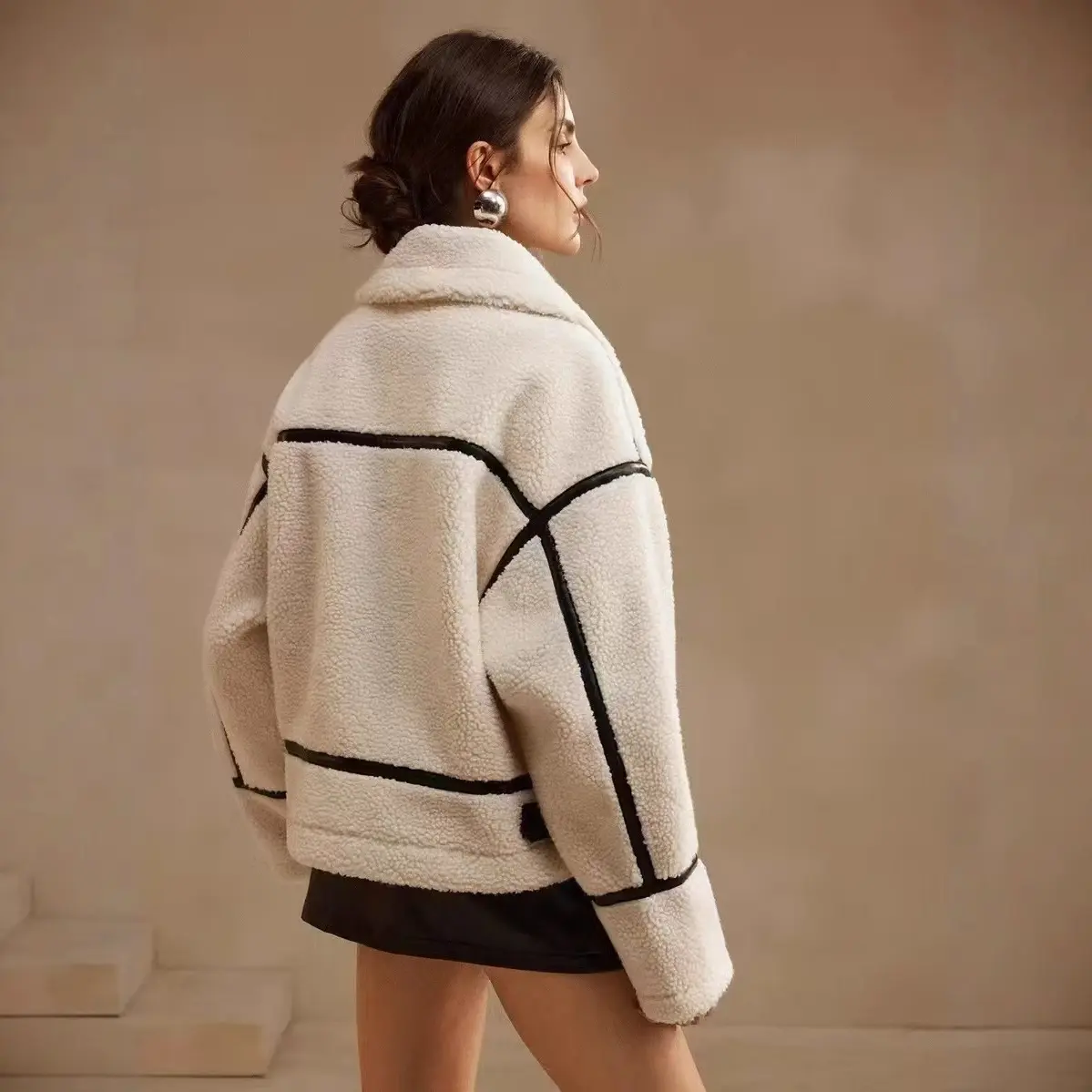 Women’s Thickened Lamb-Mohair Biker Jacket with Fur Collar Women’s Thickened Lamb-Mohair Biker Jacket with Fur Collar