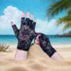 Breathable Lace Half Finger Sun Protection Gloves with Touch Screen