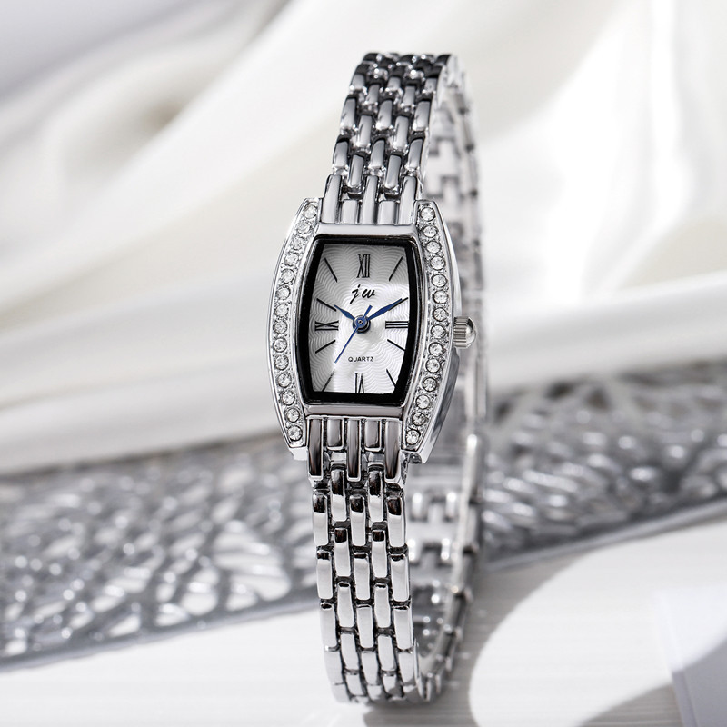 Water-Resistant? Women’s Square Fashion Watch with Mineral Glass