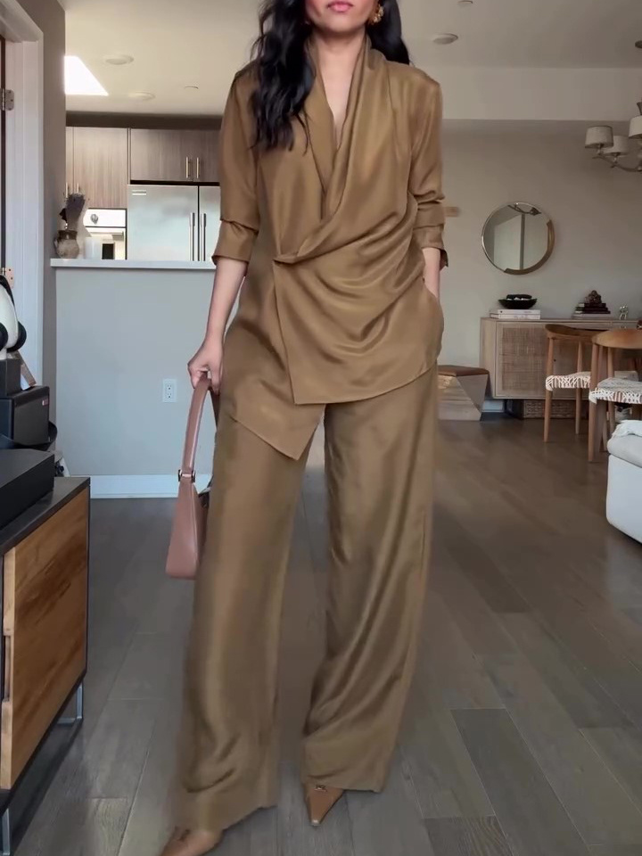 Elegant Satin Wrap Blouse and Wide-Leg Pants Set Elegant Satin Wrap Blouse and Wide-Leg Pants Set
