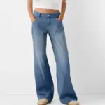 3dfc16df-f73a-4bc0-a2c7-2114c732db37.webp High-Waist Denim Jeans for Women with Washed Finish
