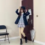 Preppy-style Tailored Blazer For Women