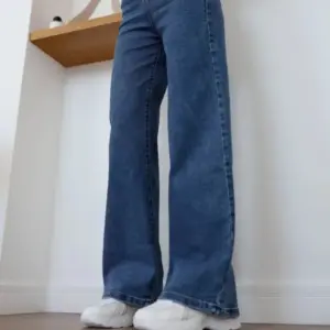 European And American-style Casual Solid-color Straight-leg High-waist Womens Washed Denim Jeans