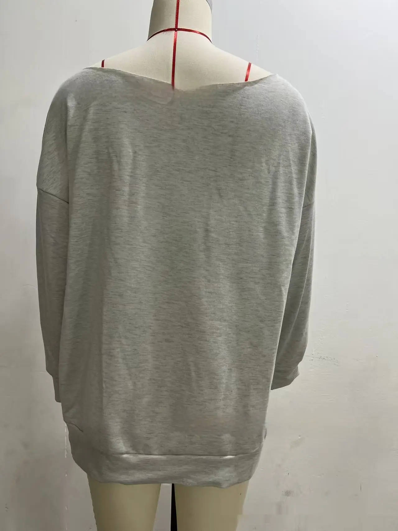 3 D-Effect Off-Shoulder Pullover Sweatshirt for Women
