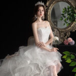 52741522-515b-43db-af49-da1cdfd93ab3.jpg Short Front And Back Length Small Trailing Wedding Dress