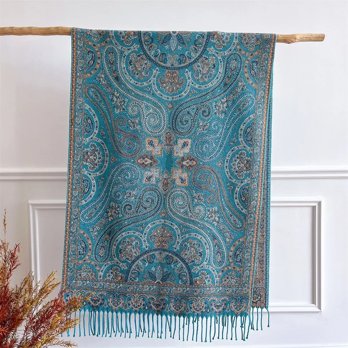 Extra-Thick Ethnic-Style Shawl Scarf for Women, 68×180 cm Extra-Thick Ethnic-Style Shawl Scarf for Women, 68×180 cm