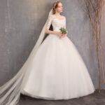 56e9a88d-a846-4a96-8d65-fb4dee95c113.jpg Flattering Plus Size Wedding Dress with Puff Skirt