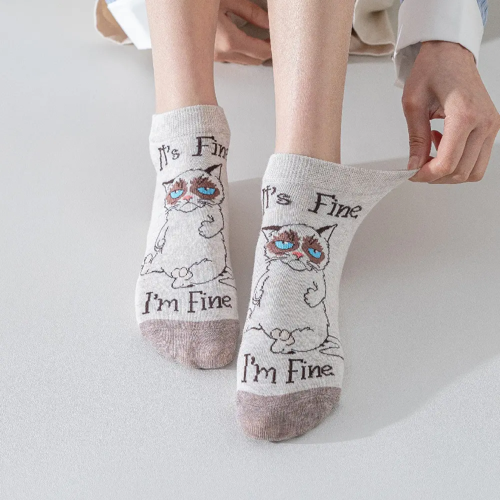 Cat Pattern Women's Straight Socks, Cartoon Animal Casual Short Socks