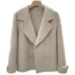 57b8b707-e31d-4e03-8728-be01579cfa68.webp Elegant Women’s Wool Coat with Button Detail and 3 D Pattern