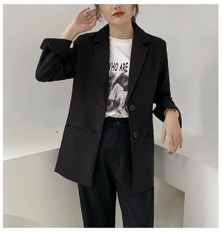 Korean-Inspired Loose-Fit Black Blazer, Long Sleeve A-Line Korean-Inspired Loose-Fit Black Blazer, Long Sleeve A-Line