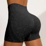 Seamless Tight-fitting Three-quarter-length Cycling Shorts