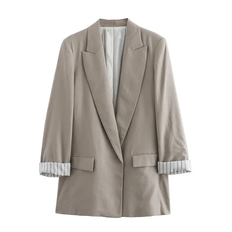 Polished Women’s Lapel Collar Blazer with Cuffed Sleeves