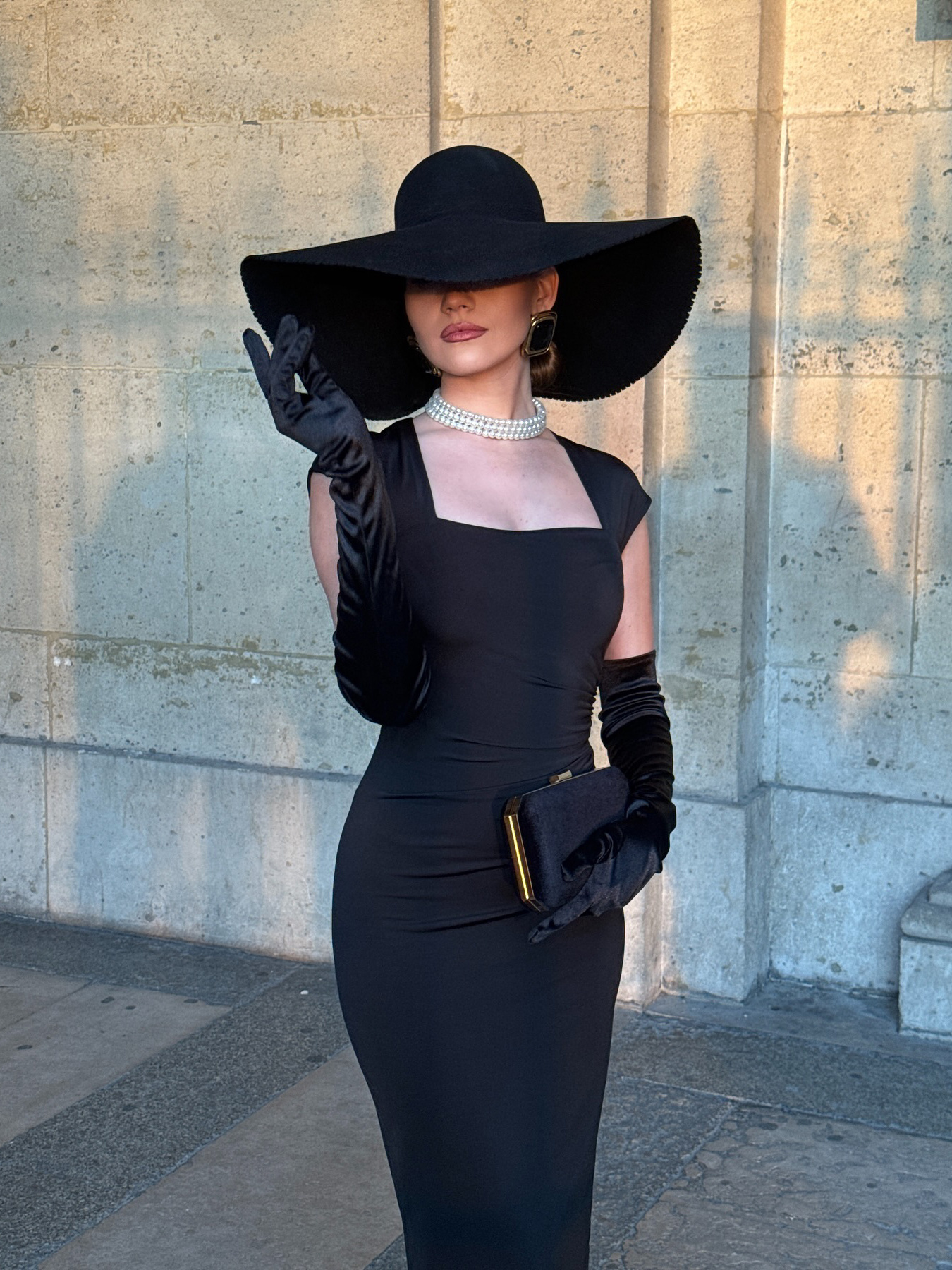 Stretchy Black Square Neck Hip Wrap Midi Dress with Gloves