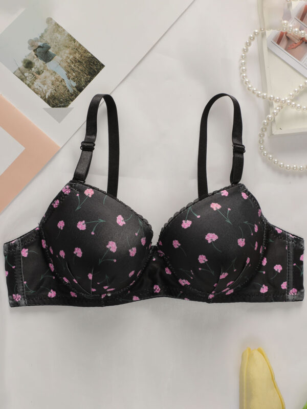 Minimalist Black Women’s Lingerie Set with S-XL Sizes