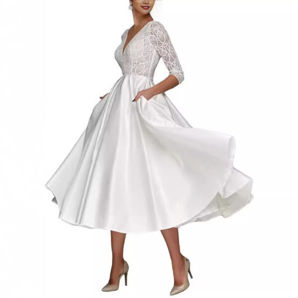 Bridal Deep V-neck Slim Lace Mid-length Long Sleeve Wedding Dress Bridal Deep V-neck Slim Lace Mid-length Long Sleeve Wedding Dress