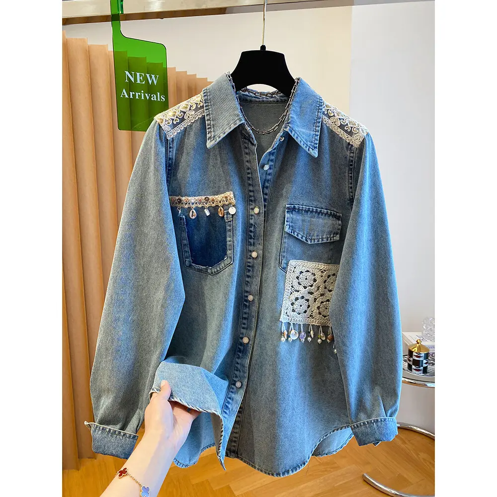 Loose-fit Lace Epaulette Patchwork Shirt Jacket Top Loose-fit Lace Epaulette Patchwork Shirt Jacket Top