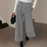 63303570-e1d5-4030-b499-8cf802dab758.webp Textured 3 D Embossed Houndstooth Cropped Wide-Leg Pants - Black