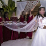6385967710138.jpg Elegant Lace Wedding Veil for Women with 3-Row Floral Trim