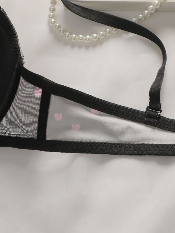 Minimalist Black Women’s Lingerie Set with S-XL Sizes