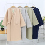 6688687014_2034072382.jpg Loose sweat-steaming bathrobe