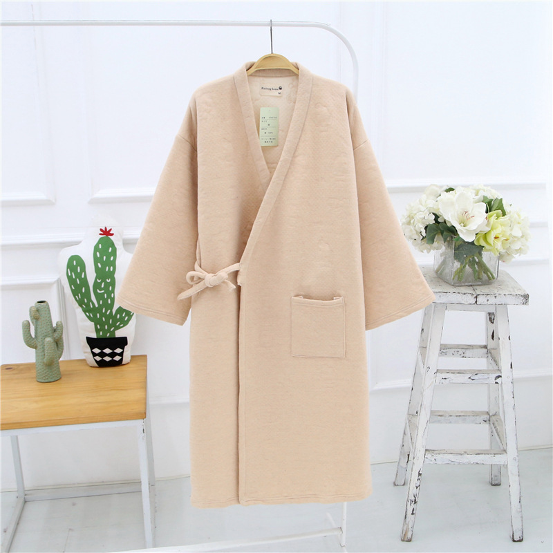Loose sweat-steaming bathrobe Loose sweat-steaming bathrobe