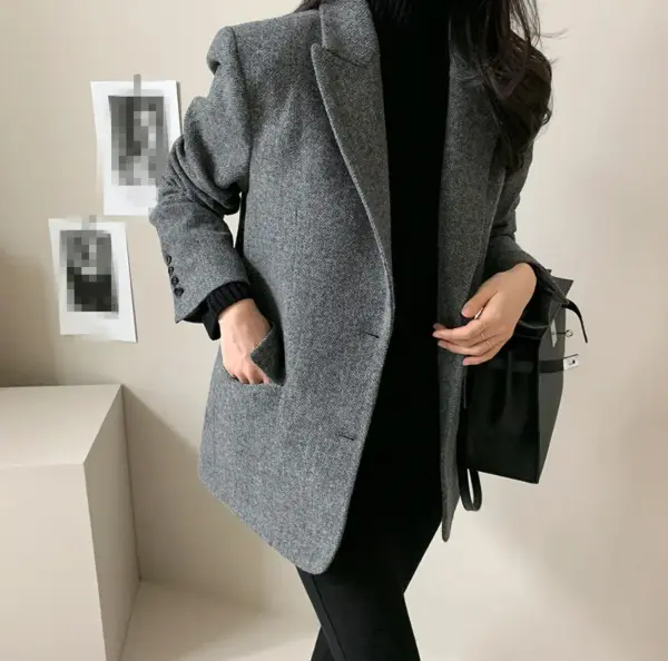 Women's Solid Color Wool Blazer Women's Solid Color Wool Blazer
