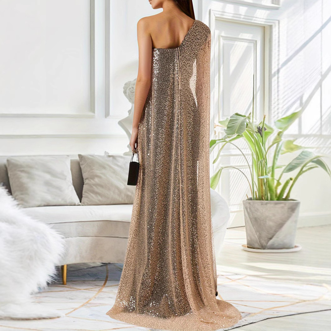 One-shoulder Cloak Slit Black Dress One-shoulder Cloak Slit Black Dress