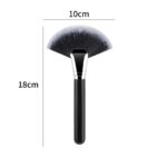 6997d746-db7e-4f85-8084-f4559208a1e9_trans.jpeg Evenly Diffused Highlight Fan Brush with Wooden Handle