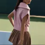 709a62fb-c242-4fdf-9b52-41a24026cb1d.webp Zipper Front Lapel Knit Vest Pullover Sweater - Pink