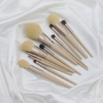 71594f9b-432b-44b1-9026-9b8072872781.jpg Set Of 12 Makeup Brushes
