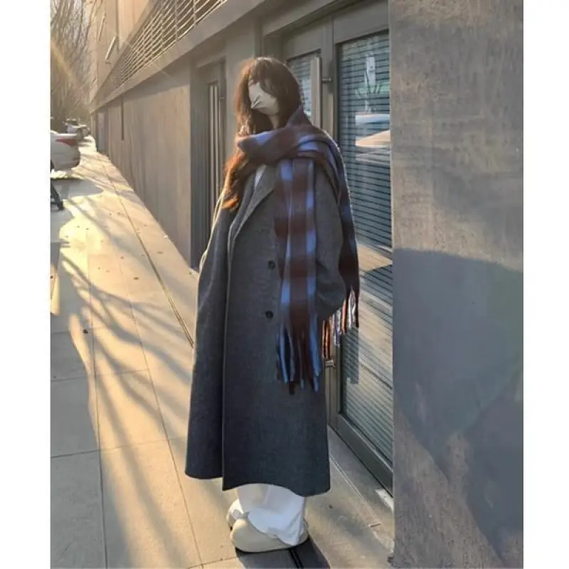 Slimming Mid-Length Wool Coat with Faux Fur Collar Slimming Mid-Length Wool Coat with Faux Fur Collar