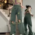 76200e26-0163-4706-9d00-b9f9c227b330.webp Bold Dark Green Wide-Leg Torn Denim Jeans, High Waist