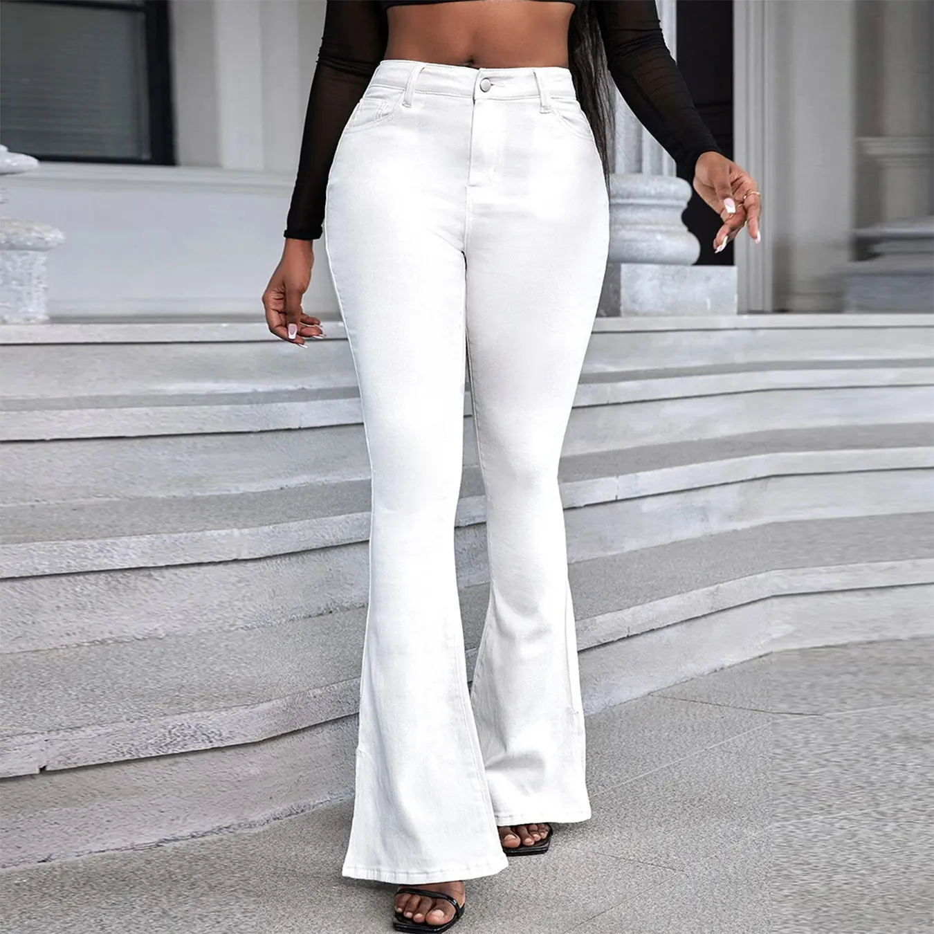 High Elastic Highwaisted Black And White Flared Pants That Slim The Figure High Elastic Highwaisted Black And White Flared Pants That Slim The Figure