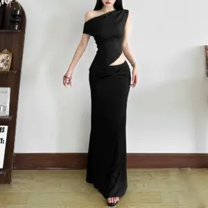 High-Waist Black Slim Fit Dress with Asymmetric Hem