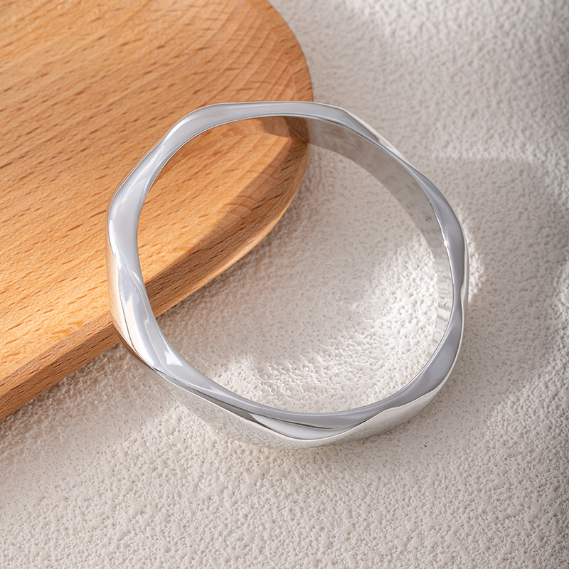 European And American-style Scenic Acrylic Bracelet
