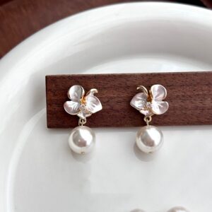 Pearl Lily Flower Earrings For Women