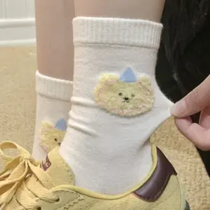 Sweat-Absorbent Cotton Mid-Calf Bear Socks for Girls
