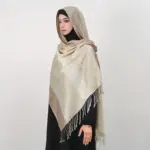 86ae67bf-132d-4845-989a-ef15b2dc732f.webp Breathable Apricot Jacquard Tassel Shawl for Sun Protection