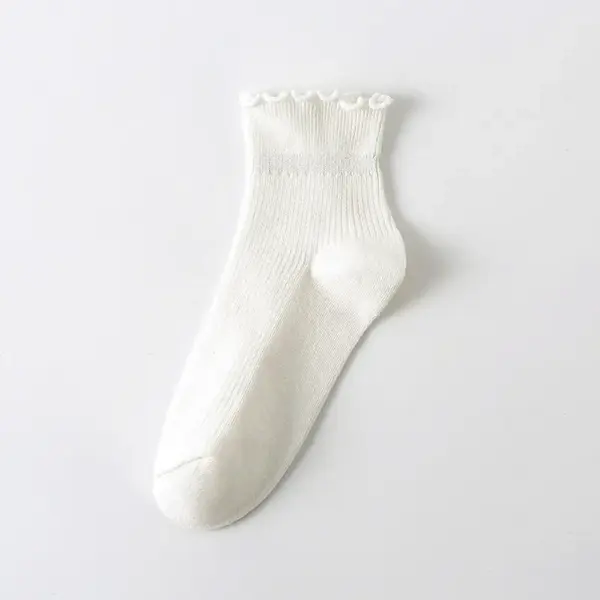 Womens Cute Pleated Ankle Socks Lightweight Cotton Socks