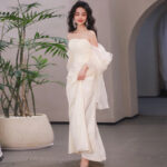 8e4cbbaf-3769-4218-b5a8-b913a63edd7d.jpg Tube Top Light Wedding Dress Bride Simple Long