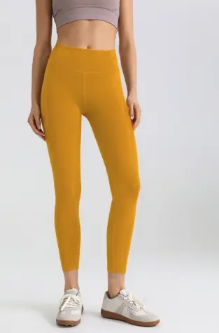Moisture-Wicking Mesh Side Pocket Stretch Leggings