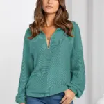 9414b29e-2c11-4068-8cb3-c24fa2430205.webp Loose Fit V-Neck Pullover Sweatshirt for Women - Solid Color