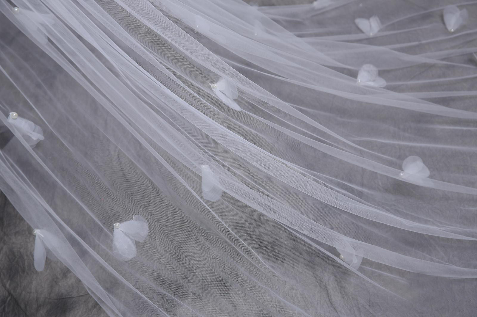 Bridal gown wedding veil Bridal gown wedding veil