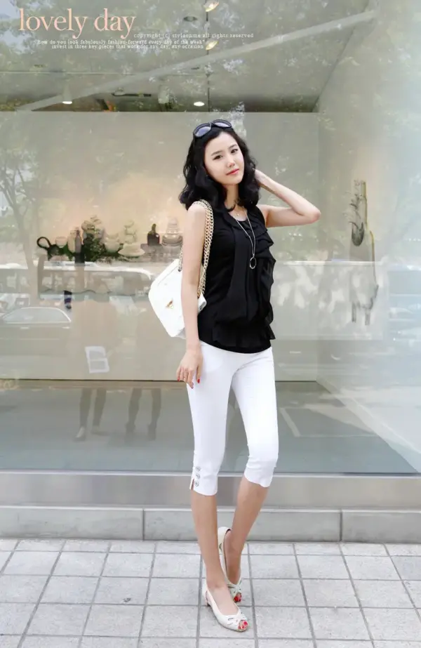 Plus Size Women's Leggings Casual Cropped Pants Plus Size Women's Leggings Casual Cropped Pants